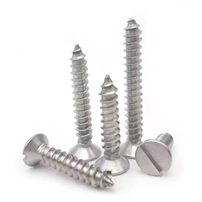 Slotted Self Tapping Scriú
